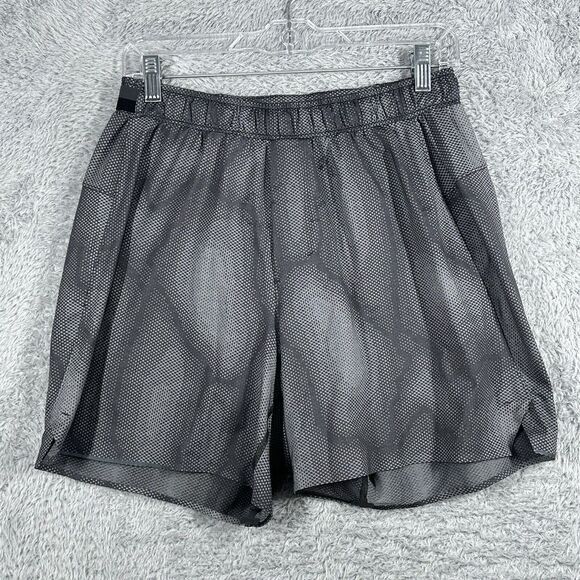 Lululemon Short 7" camo dots‎ all over print LM7BAIS Size M - Picture 1 of 7